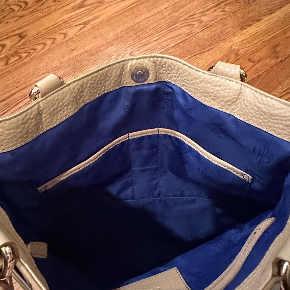 Cole Haan Women’s Tan Hand Bag - Picture 8 of 11